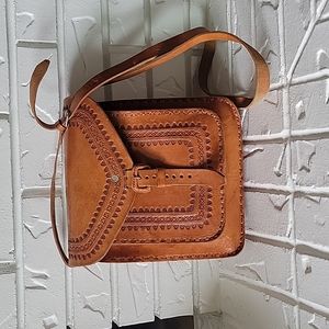 Leather crossbody bag